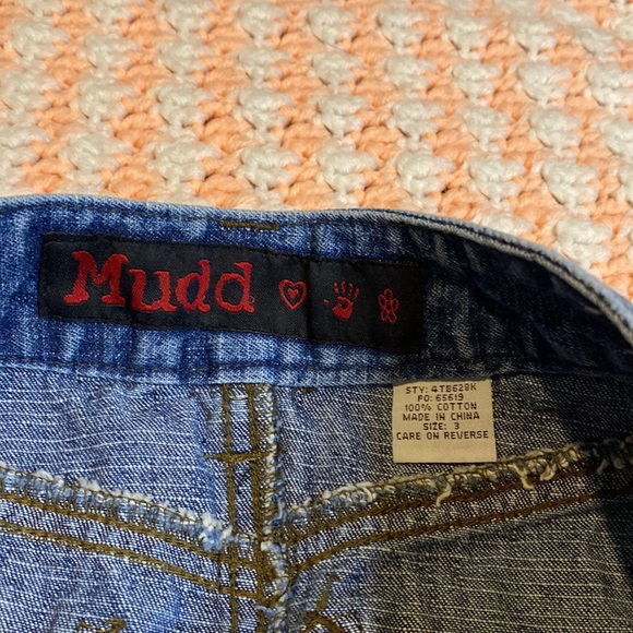 denim mini skirt - Picture 2 of 3